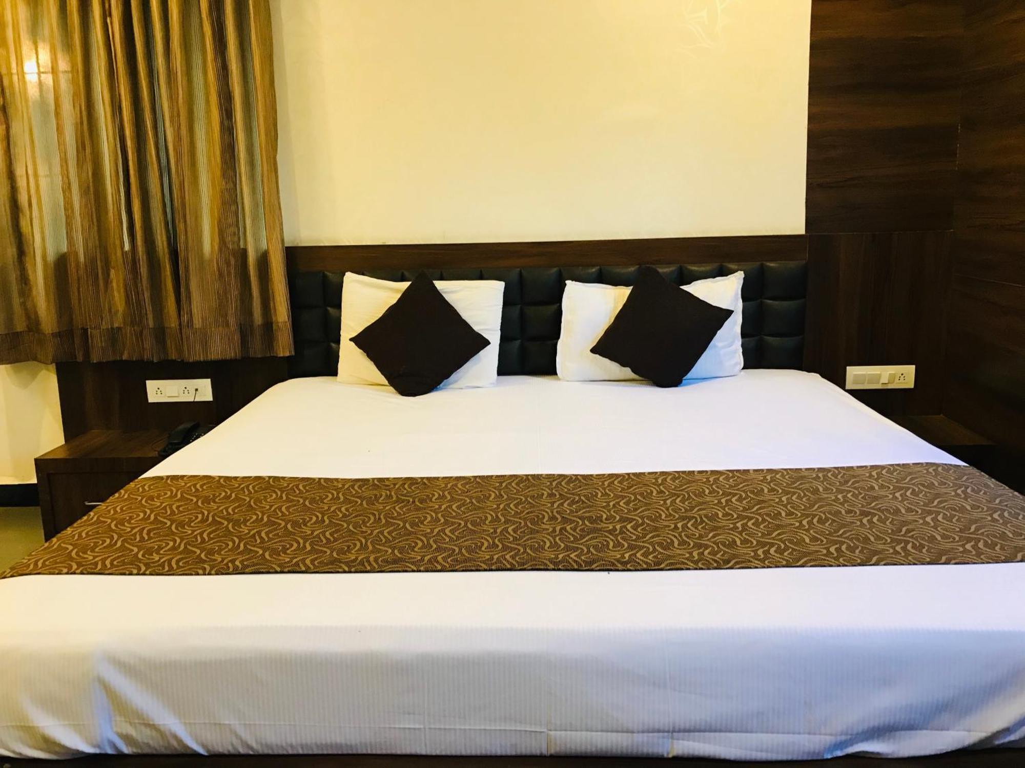 Liva Rooms นาสิก ภายนอก รูปภาพ